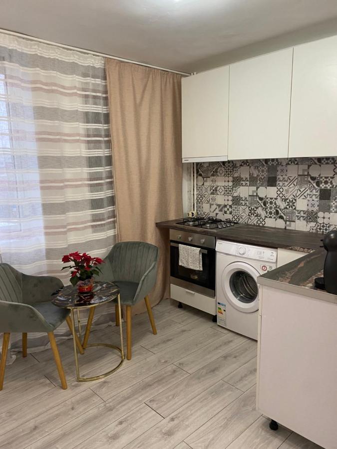 Sofi Studio Central Bukarest Kültér fotó