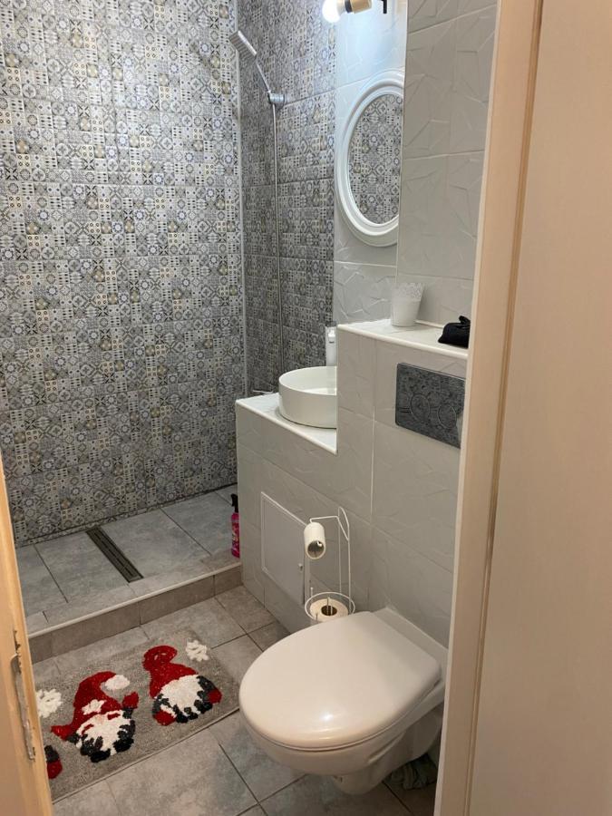 Sofi Studio Central Bukarest Kültér fotó